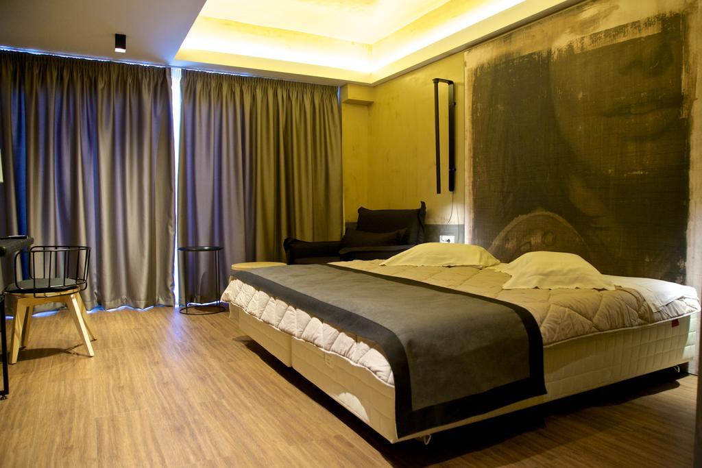 Adonis City Hotel Patras Værelse billede
