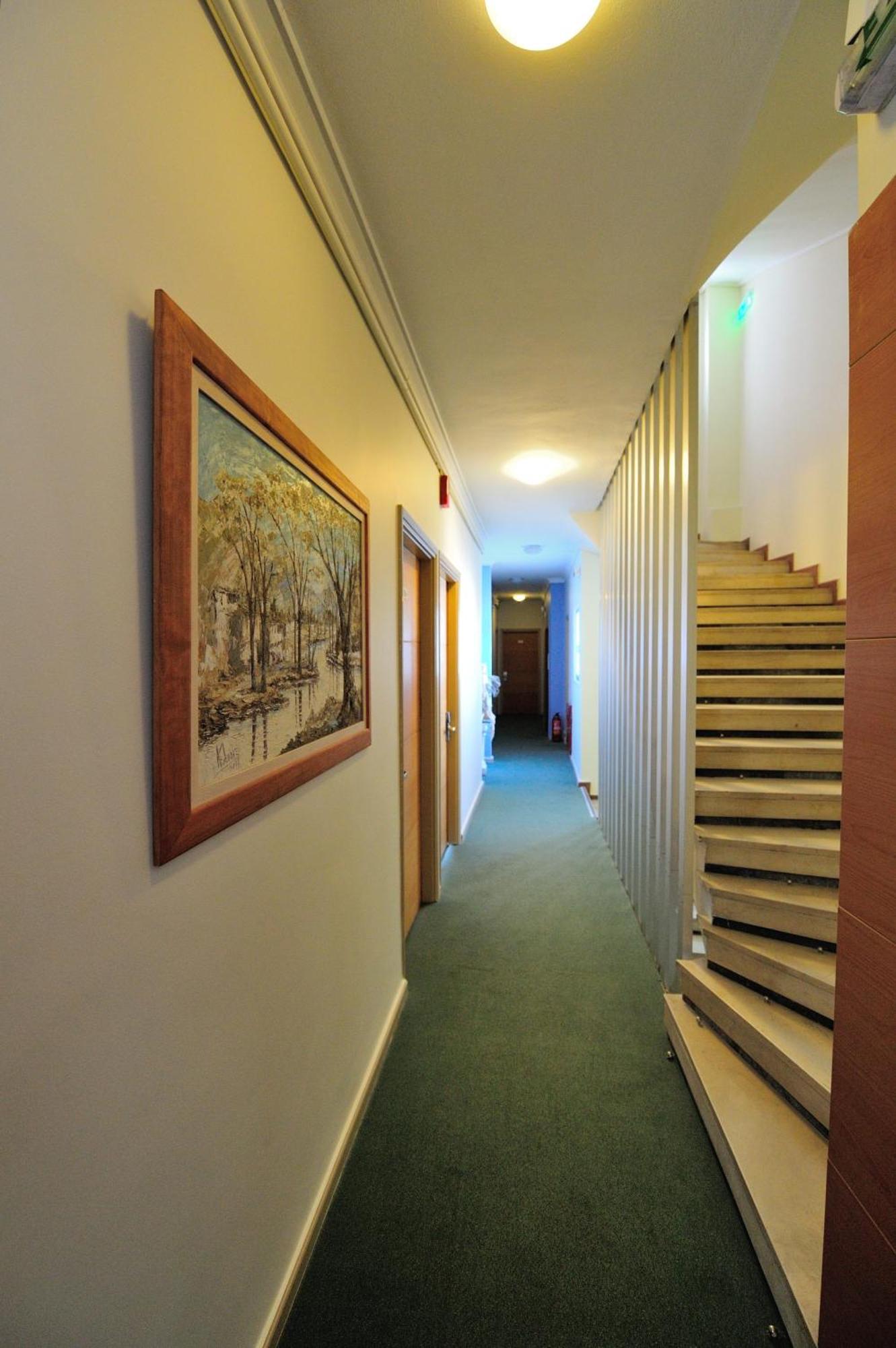 Adonis City Hotel Patras Eksteriør billede