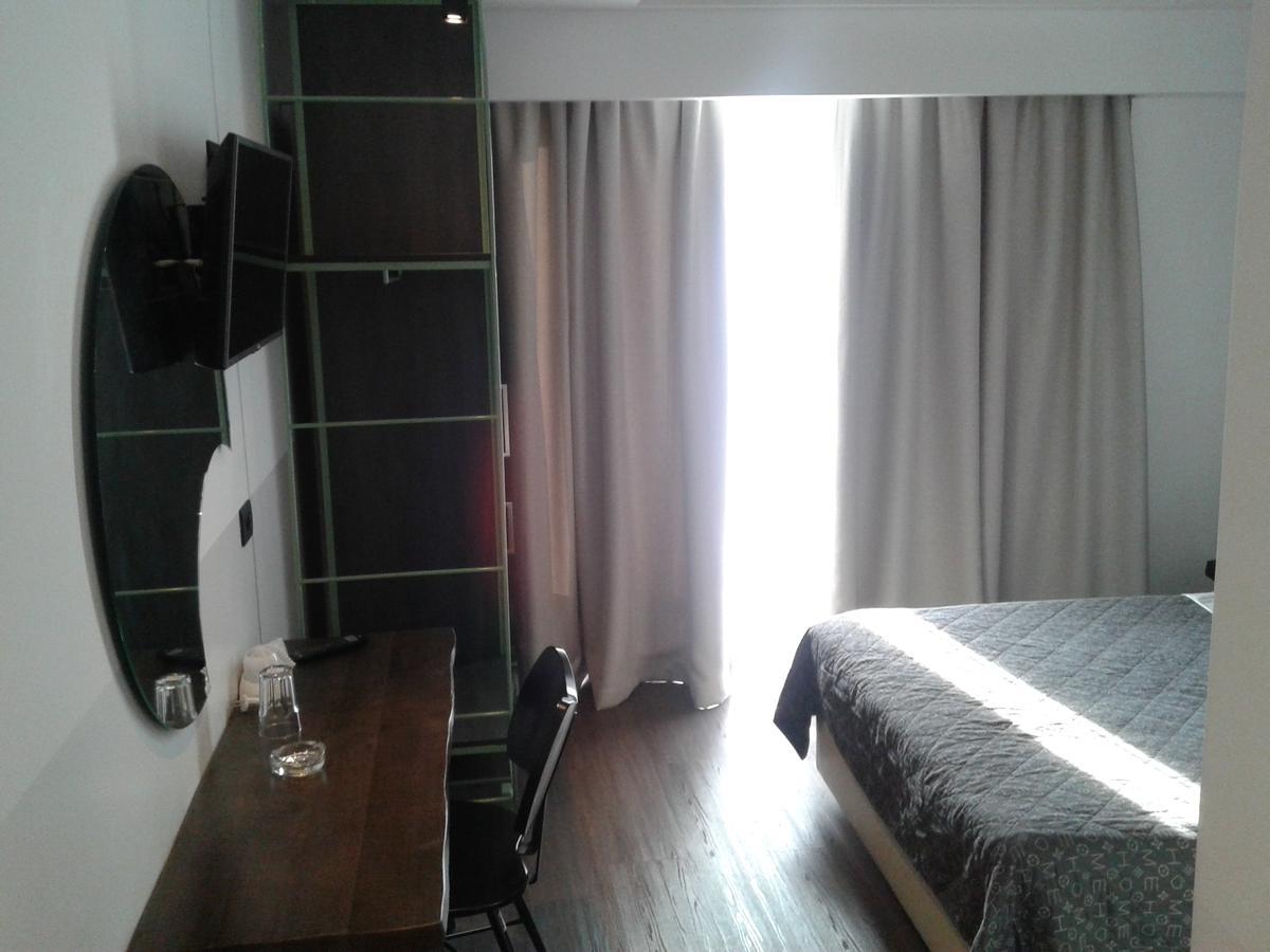 Adonis City Hotel Patras Eksteriør billede