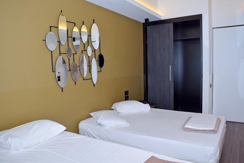 Adonis City Hotel Patras Eksteriør billede